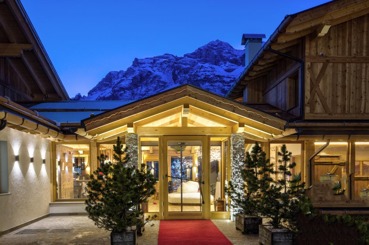 Dolomiti Lodge Alverà Cortina dʼAmpezzo Esterno foto